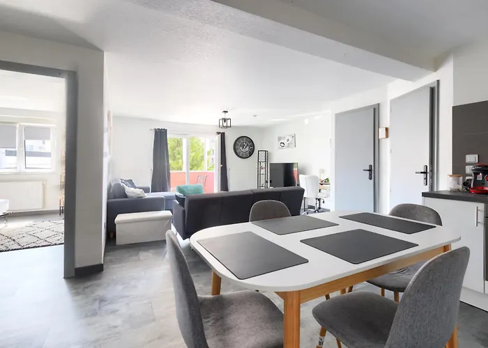 Saint Maurice Design *